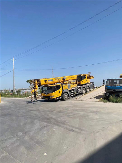 灵丘县吊车作业时，可能会产生哪些额外收费项目？